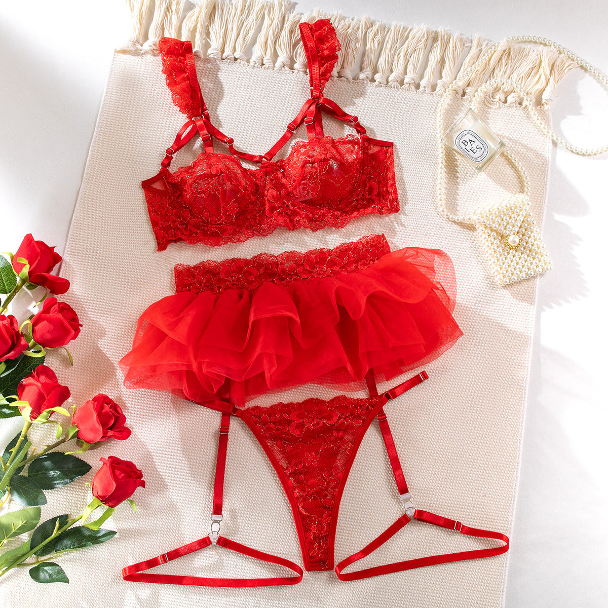 Wholesale Red Floral Lace Underwire Lingerie Set Over Details